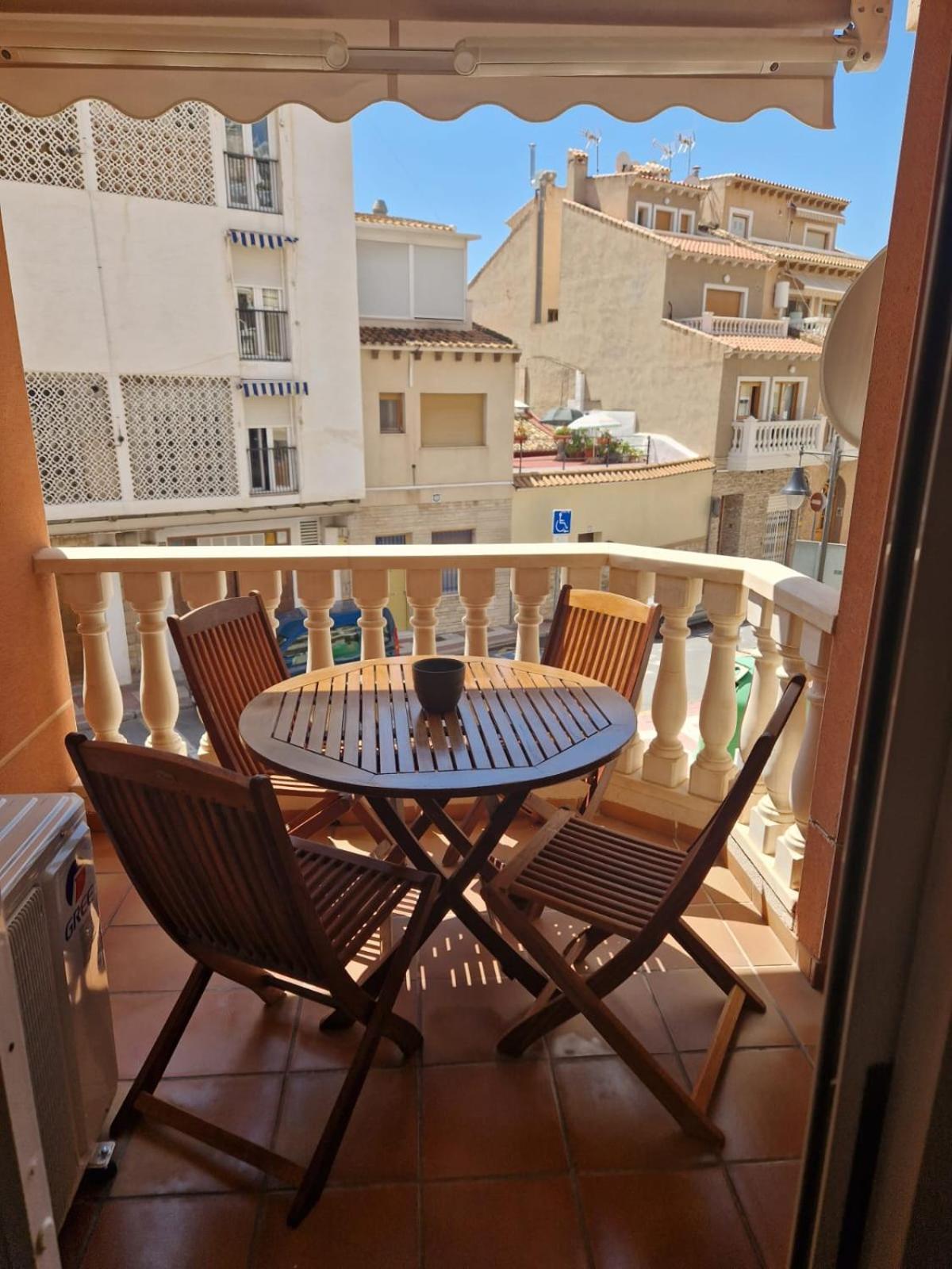 En El Paseo Maritimo, A Escasos Metros Del Mar Apartment El Campello Exterior photo